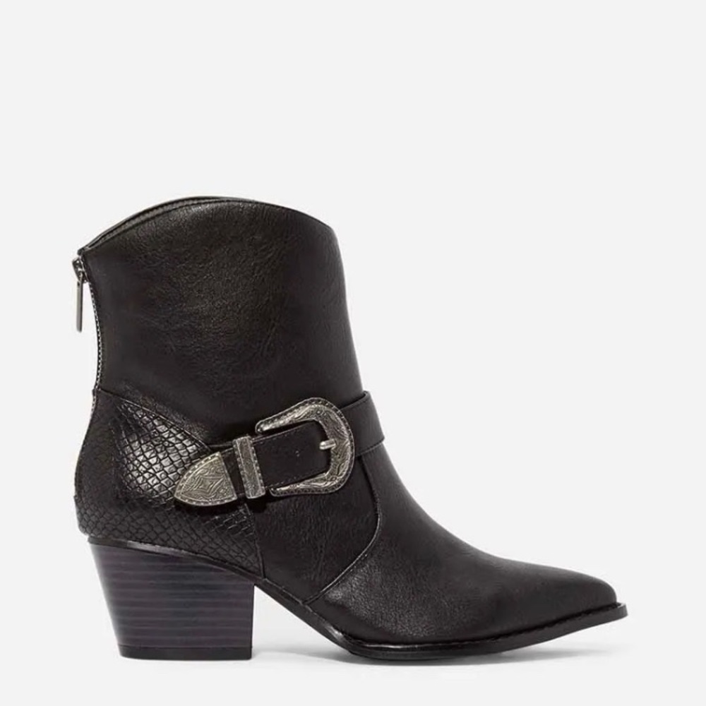 Jessie James Decker x JustFab Boots women’s size 12 ankle boot